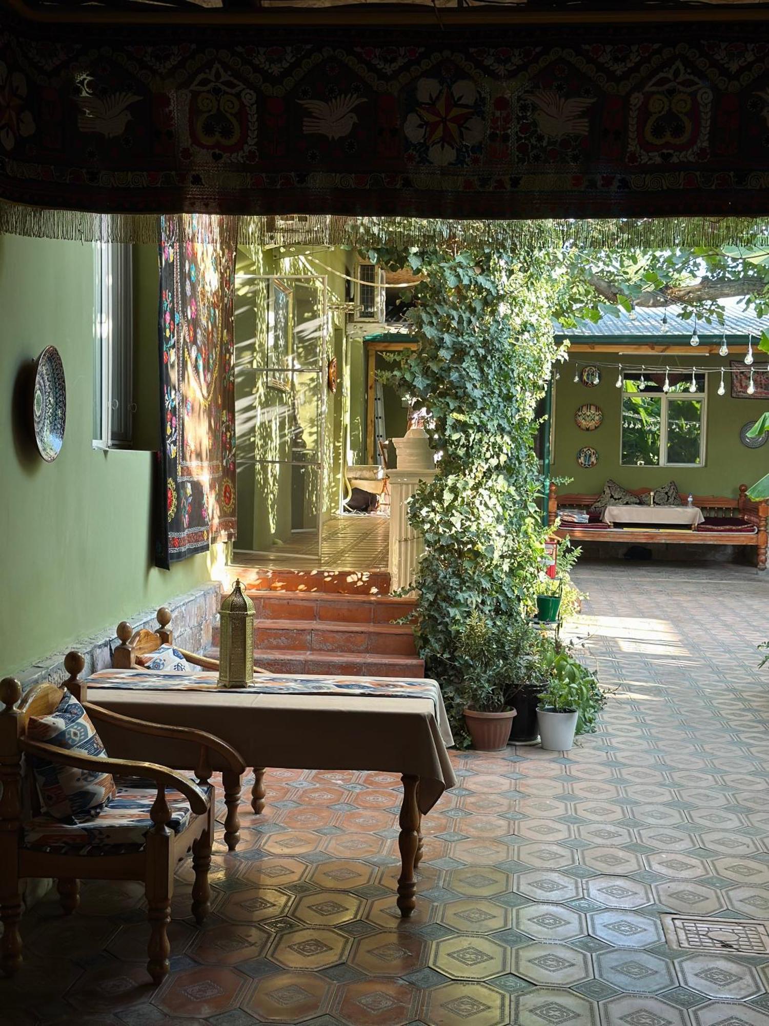 Green Yard Boutique Guesthouse طشقند المظهر الخارجي الصورة
