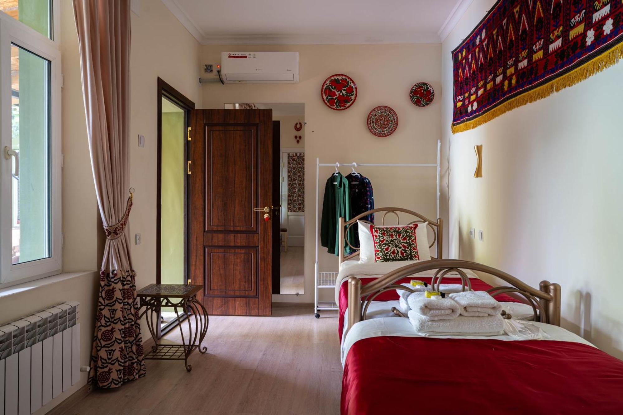 Green Yard Boutique Guesthouse طشقند المظهر الخارجي الصورة